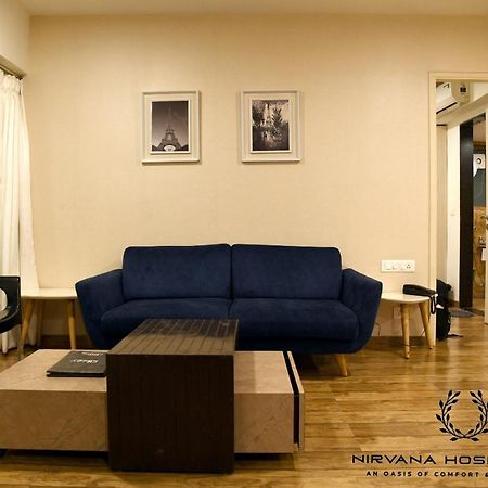 Rajhans Belliza Luxurious Studio Apartment Surat Exterior foto